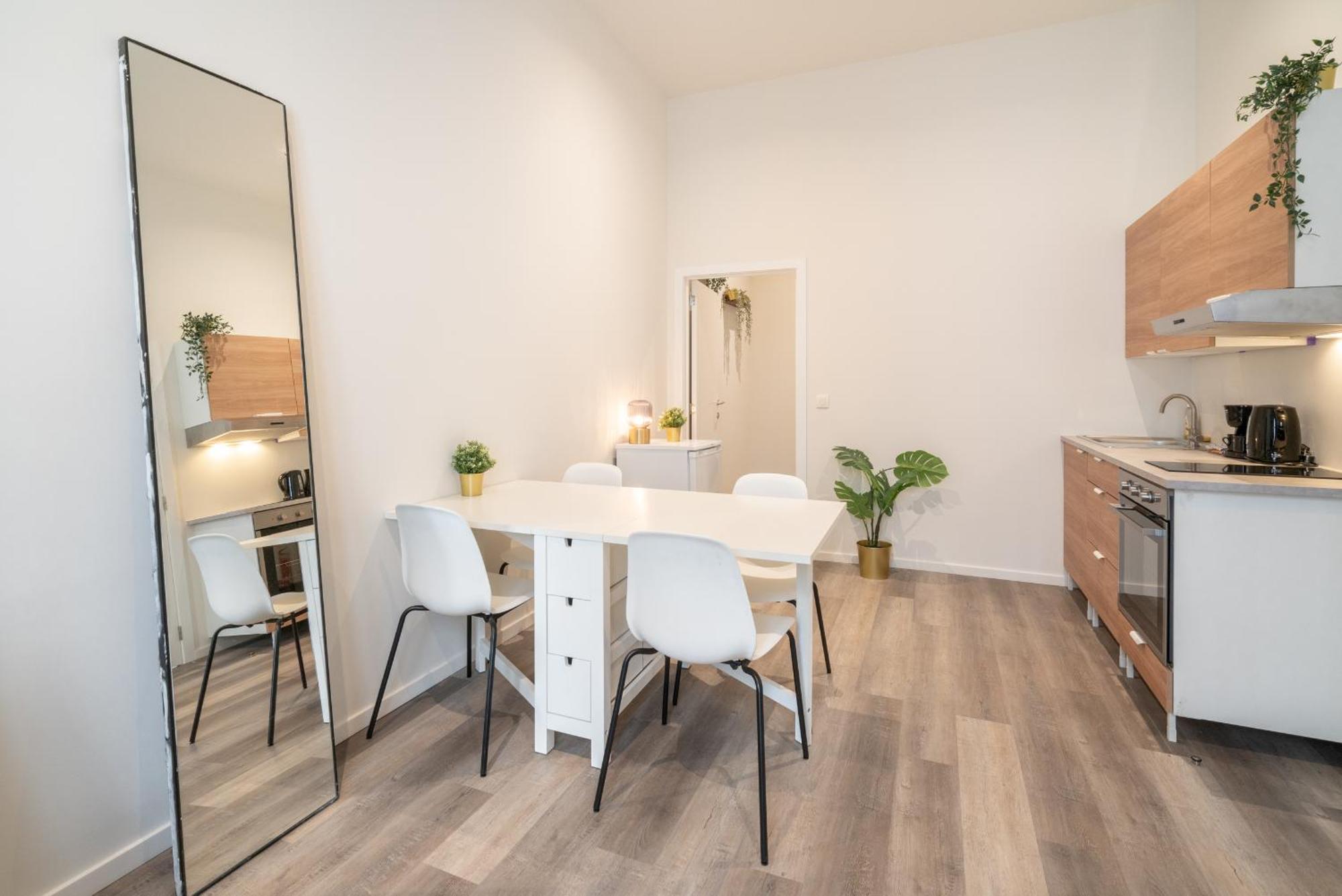 Cozy Antwerp City Apartments Екстериор снимка